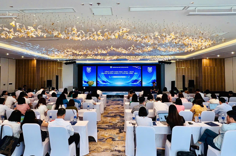Trường Đại học Thủ đô Hà Nội tổng kết năm học 2025-2026, xác định 9 nhiệm vụ trọng tâm cho năm học mới